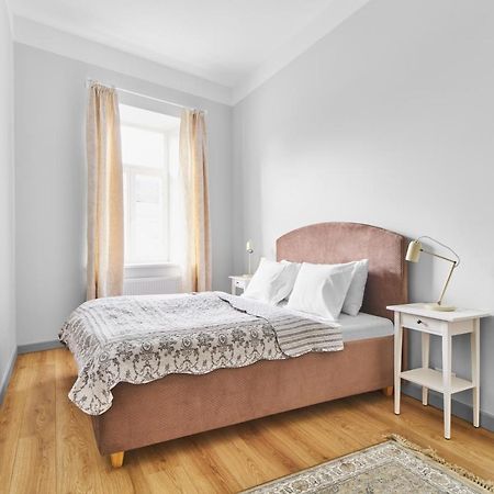 New And Lovely Apartament In Vilnius City Centre Екстериор снимка